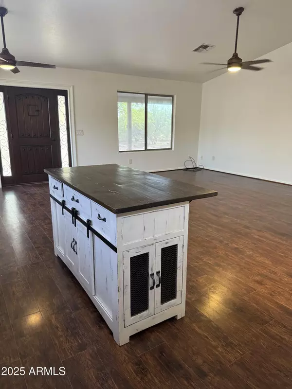 Phoenix, AZ 85086,38018 N 23RD Avenue