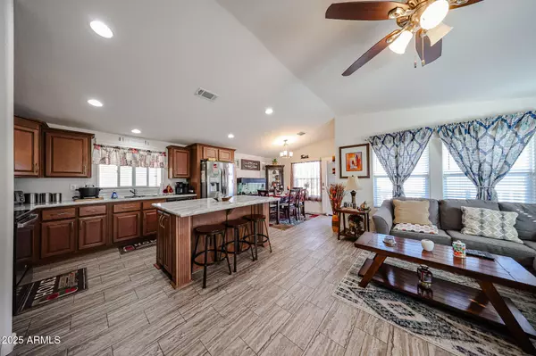 10810 N 91st Avenue #66, Peoria, AZ 85345