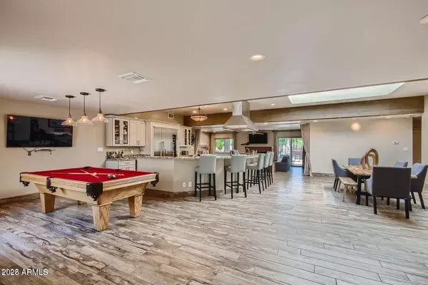 Paradise Valley, AZ 85253,5801 E MOUNTAIN VIEW Road