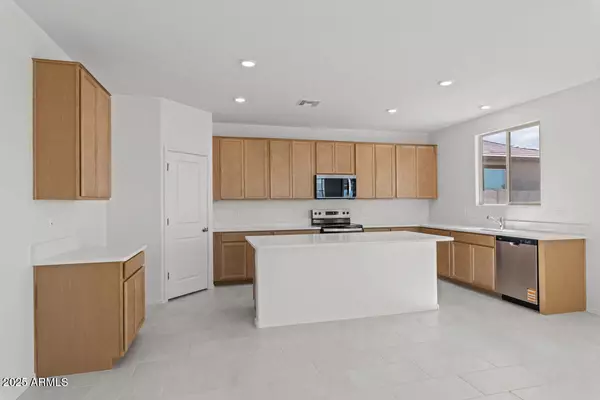 Goodyear, AZ 85338,18189 W MOHAVE Street