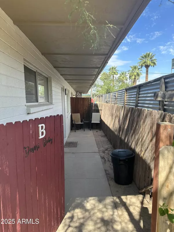 Tempe, AZ 85281,828 W 2ND Street #B