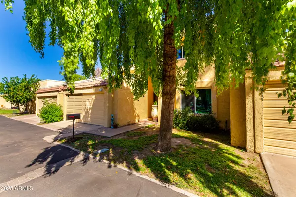 Phoenix, AZ 85015,6215 N 21ST Drive