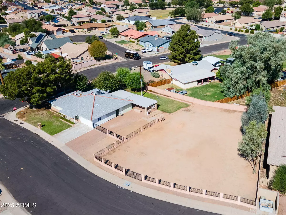 Glendale, AZ 85303,7614 W PALMAIRE Avenue
