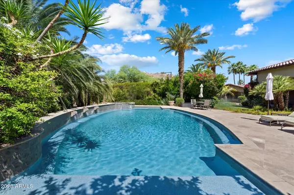 Paradise Valley, AZ 85253,6624 N 66TH Place N