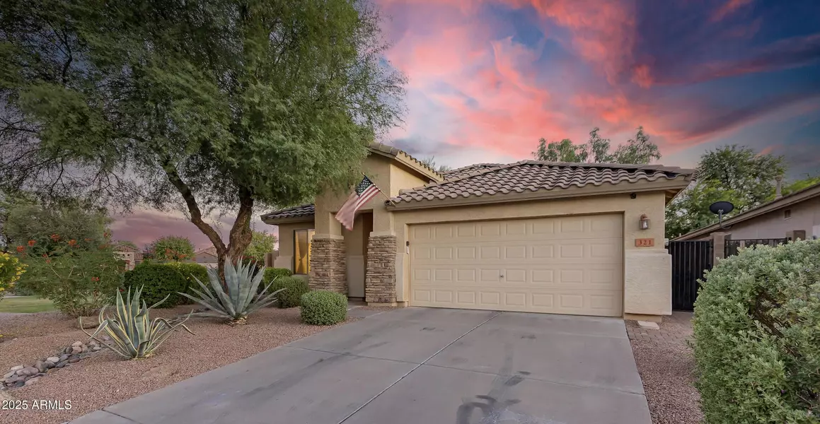 321 W DEXTER Way, San Tan Valley, AZ 85143