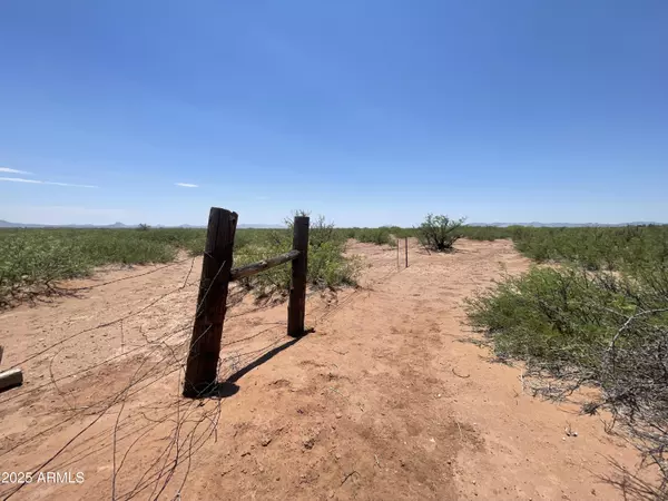 Douglas, AZ 85607,9 Blackhawk Lane #27