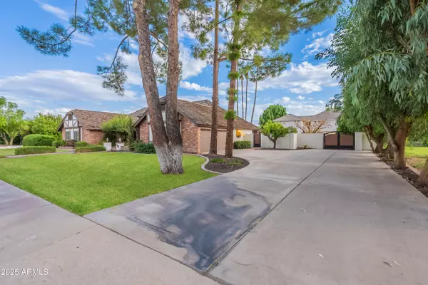 Mesa, AZ 85203,1745 E ELMWOOD Street