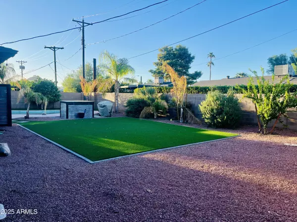 Scottsdale, AZ 85251,8348 E SELLS Drive