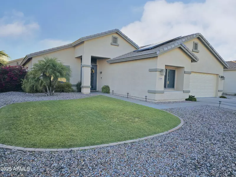 7334 N 82ND Avenue, Glendale, AZ 85303
