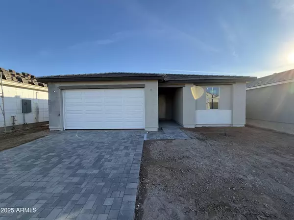 Tolleson, AZ 85353,9549 W TAMARISK Avenue