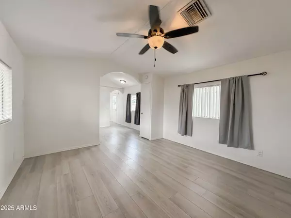 Phoenix, AZ 85050,19602 N 32ND Street #74