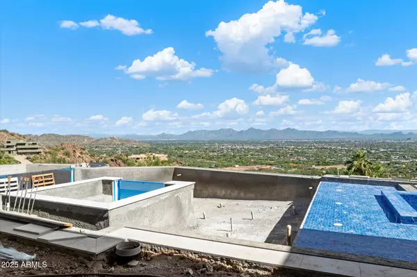Paradise Valley, AZ 85253,6025 E CHOLLA Lane