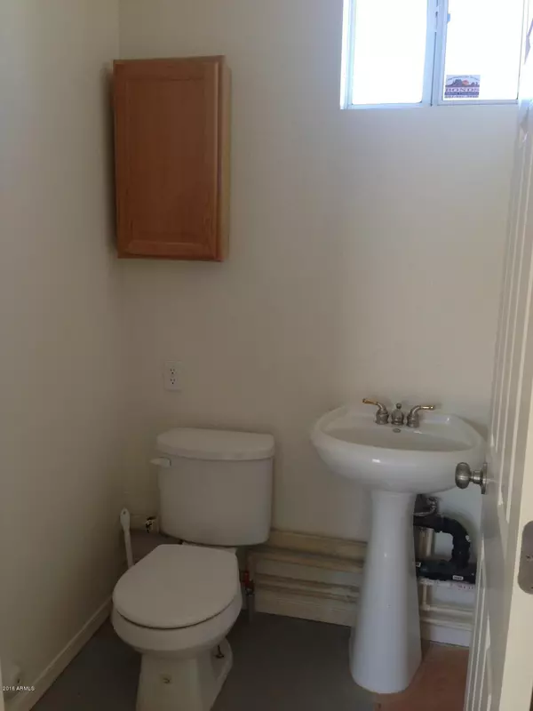 Phoenix, AZ 85024,20021 N CAVE CREEK Road #5