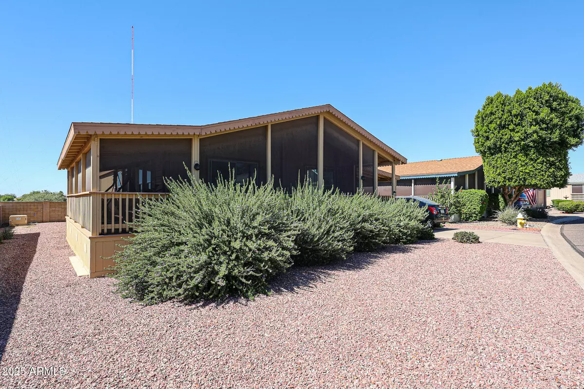 Phoenix, AZ 85050,3901 E PINNACLE PEAK Road #83