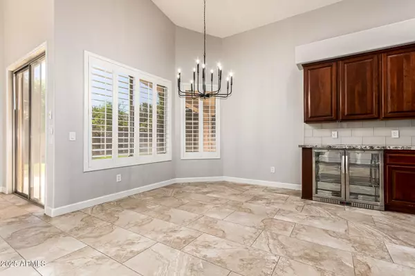 Chandler, AZ 85286,2351 W MAPLEWOOD Street