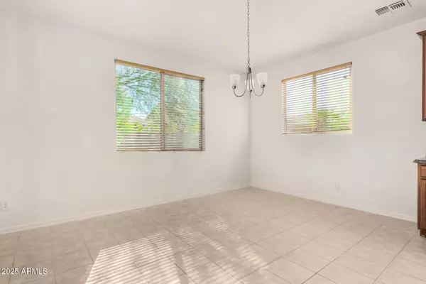 Waddell, AZ 85355,18607 W CINNABAR Avenue