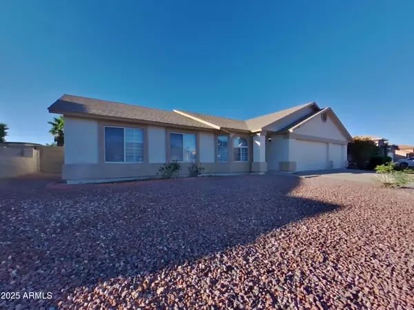 9327 E EL PASO Street, Mesa, AZ 85207