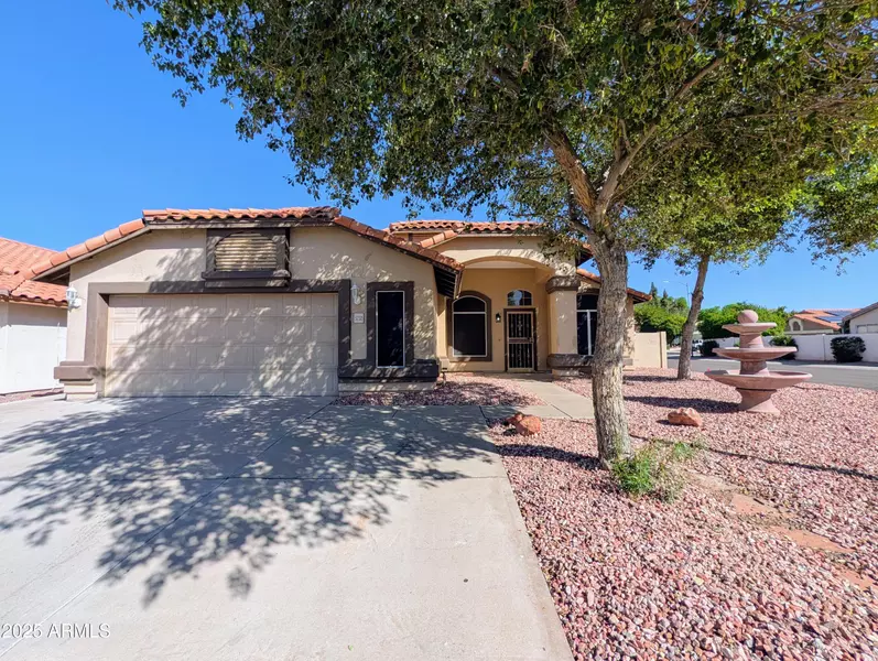 5232 W TONTO Road, Glendale, AZ 85308