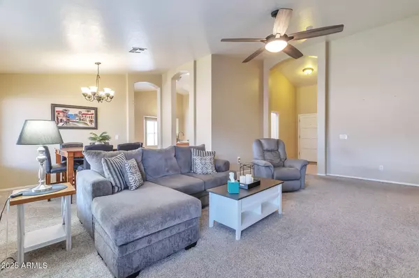 Glendale, AZ 85304,6102 W SHANGRI LA Road