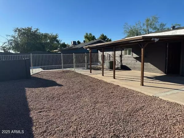 Tempe, AZ 85281,1025 W 12TH Place