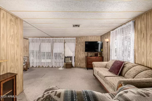 Mesa, AZ 85207,9310 E MAIN Street #86