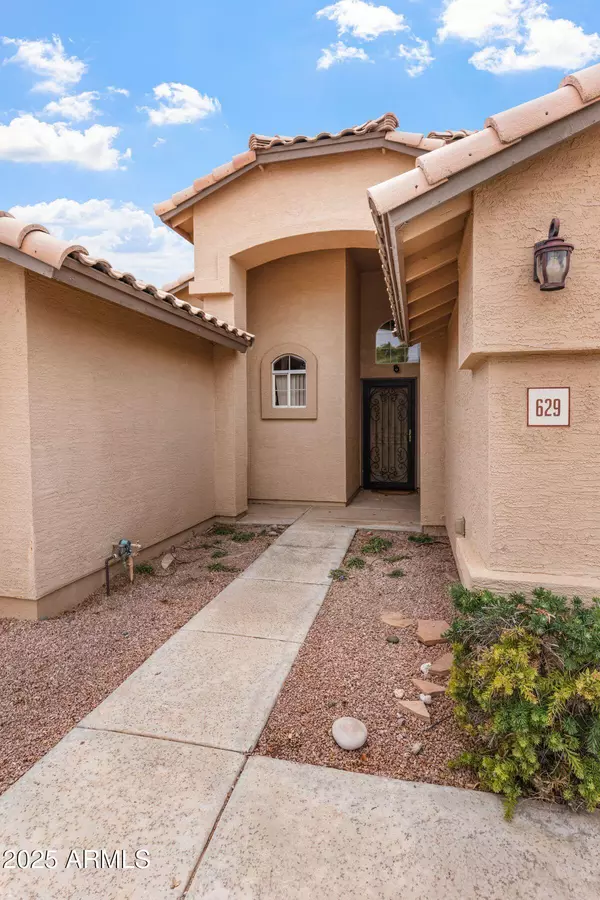Mesa, AZ 85210,629 W NAVARRO Avenue