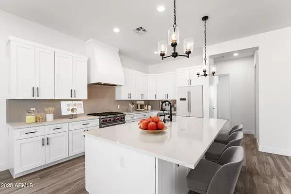 Surprise, AZ 85387,15333 W Pinnacle Vista Road