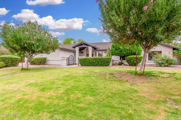 7722 W MICHIGAN Avenue, Glendale, AZ 85308