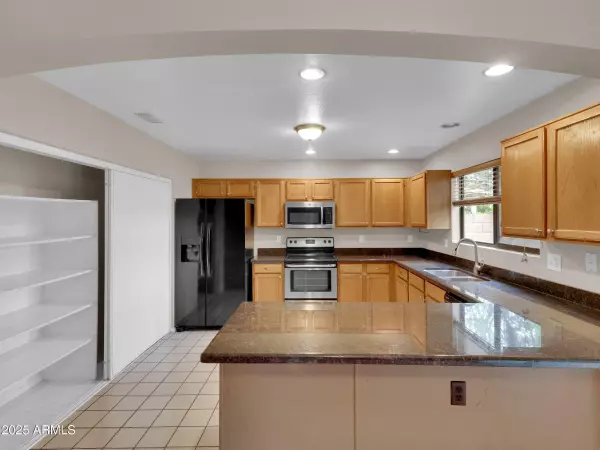 Phoenix, AZ 85027,3015 W PATRICK Lane