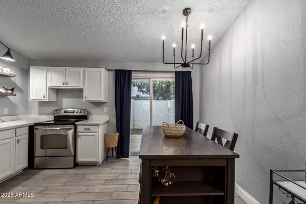 Phoenix, AZ 85033,3646 N 67TH Avenue #64