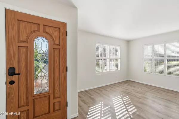 Chandler, AZ 85286,1070 W LARK Drive