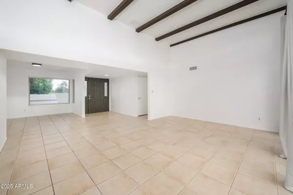 Phoenix, AZ 85053,16216 N 33RD Drive