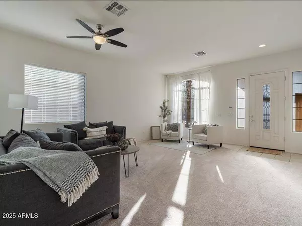 Goodyear, AZ 85395,14848 W EDGEMONT Avenue