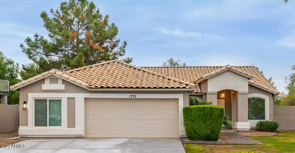 1735 W ASPEN Avenue, Gilbert, AZ 85233