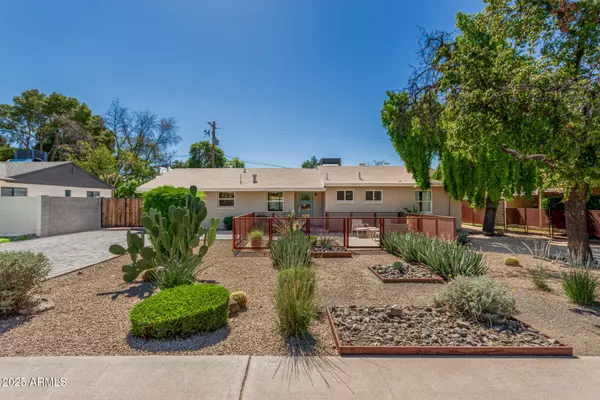 1017 E ROSE Lane, Phoenix, AZ 85014