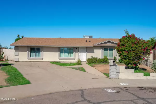 Phoenix, AZ 85035,1618 N 52nd Drive