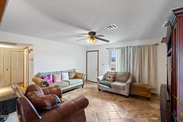 Phoenix, AZ 85035,1618 N 52nd Drive
