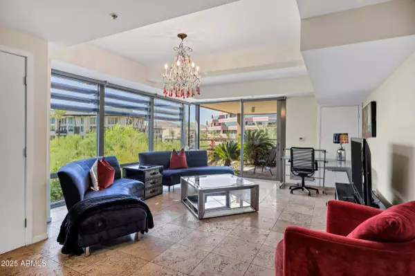 Scottsdale, AZ 85251,7141 E RANCHO VISTA Drive #4005