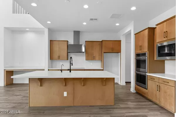 Glendale, AZ 85305,8332 W SOLANO Drive