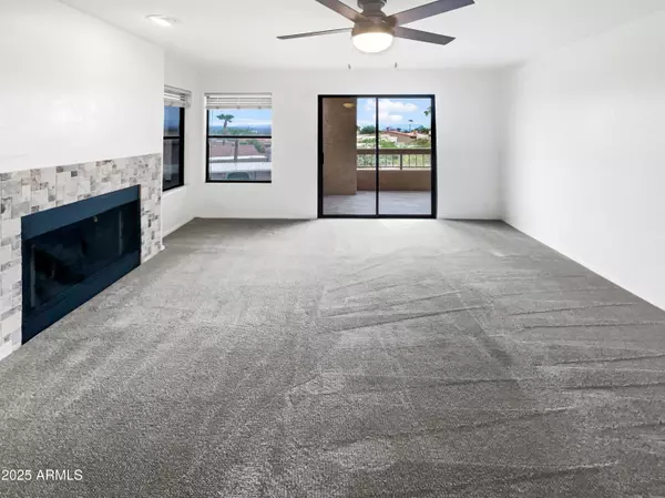 Fountain Hills, AZ 85268,14645 N FOUNTAIN HILLS Boulevard #215