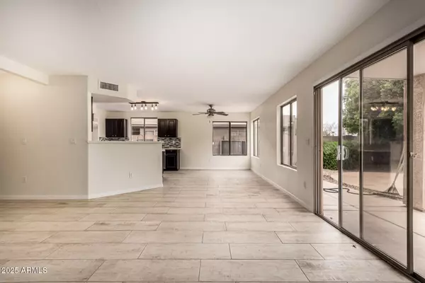 Glendale, AZ 85308,21078 N 74TH Lane