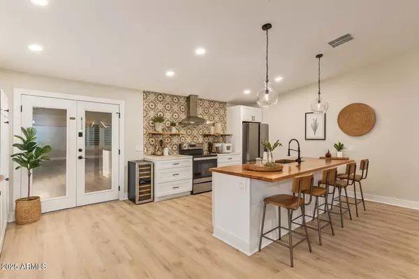 Scottsdale, AZ 85254,6802 E BEVERLY Lane