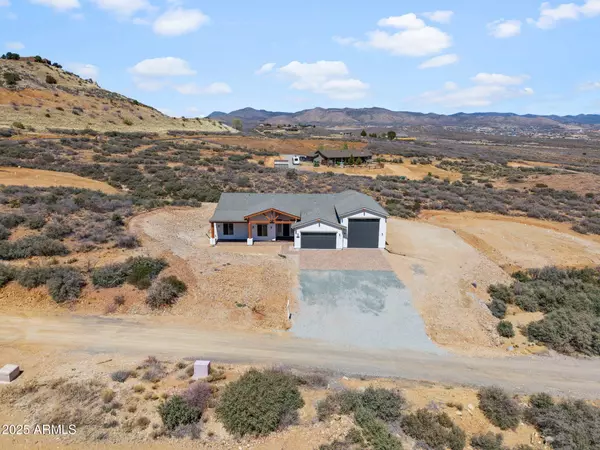 Dewey, AZ 86327,15900 E LONE FOX Trail