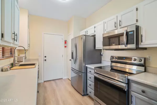 Chandler, AZ 85225,625 N HAMILTON Street #41