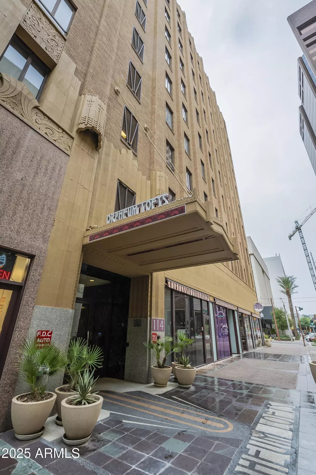 Phoenix, AZ 85003,114 W ADAMS Street #1007