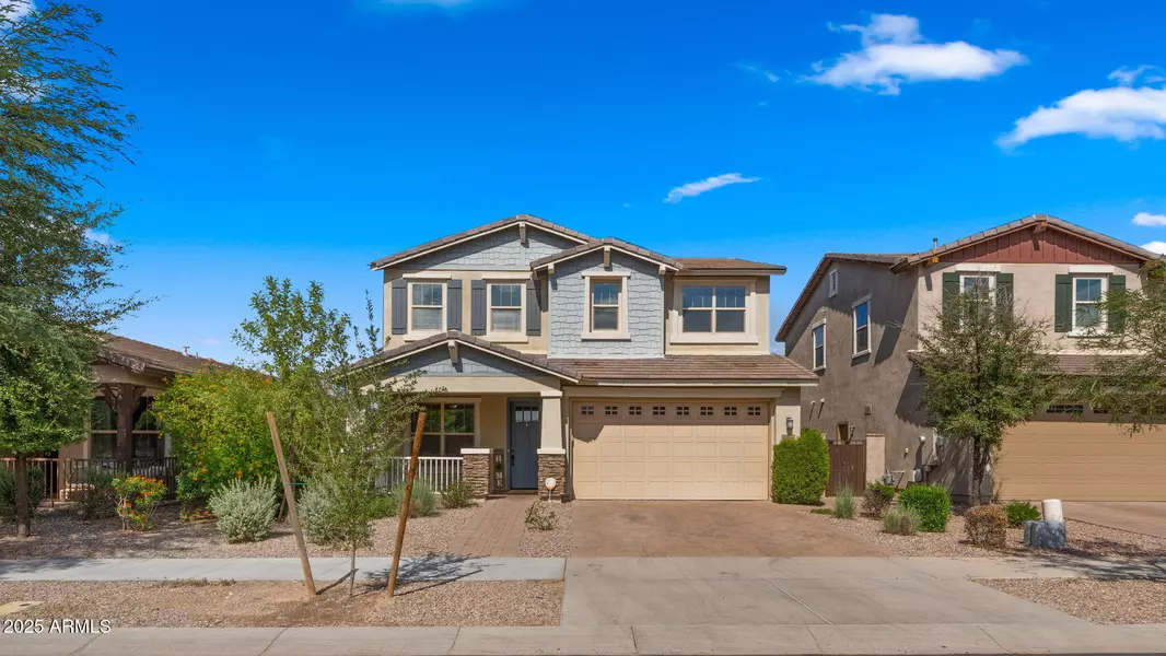 10220 E TALAMEER Avenue, Mesa, AZ 85212