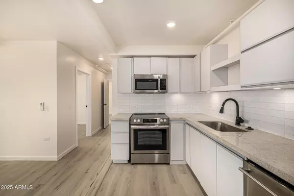 Phoenix, AZ 85008,5306 E Polk Street #307