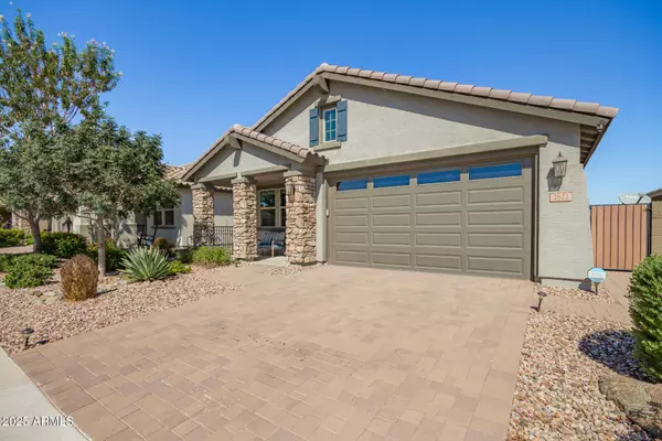 San Tan Valley, AZ 85144,2822 W Blue River Drive