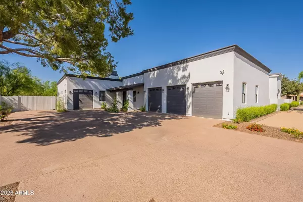 Paradise Valley, AZ 85253,6102 E GOLD DUST Avenue
