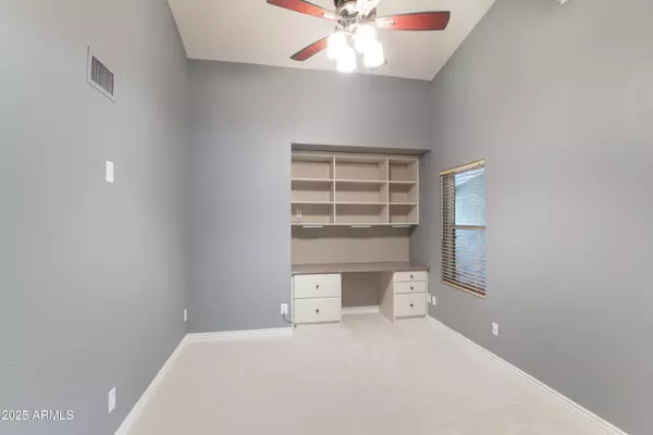 Scottsdale, AZ 85254,5317 E KATHLEEN Road